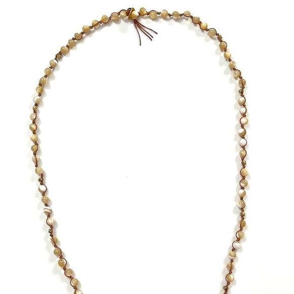 Beaded Necklace with Stone Pendant - Picture 6 of 10